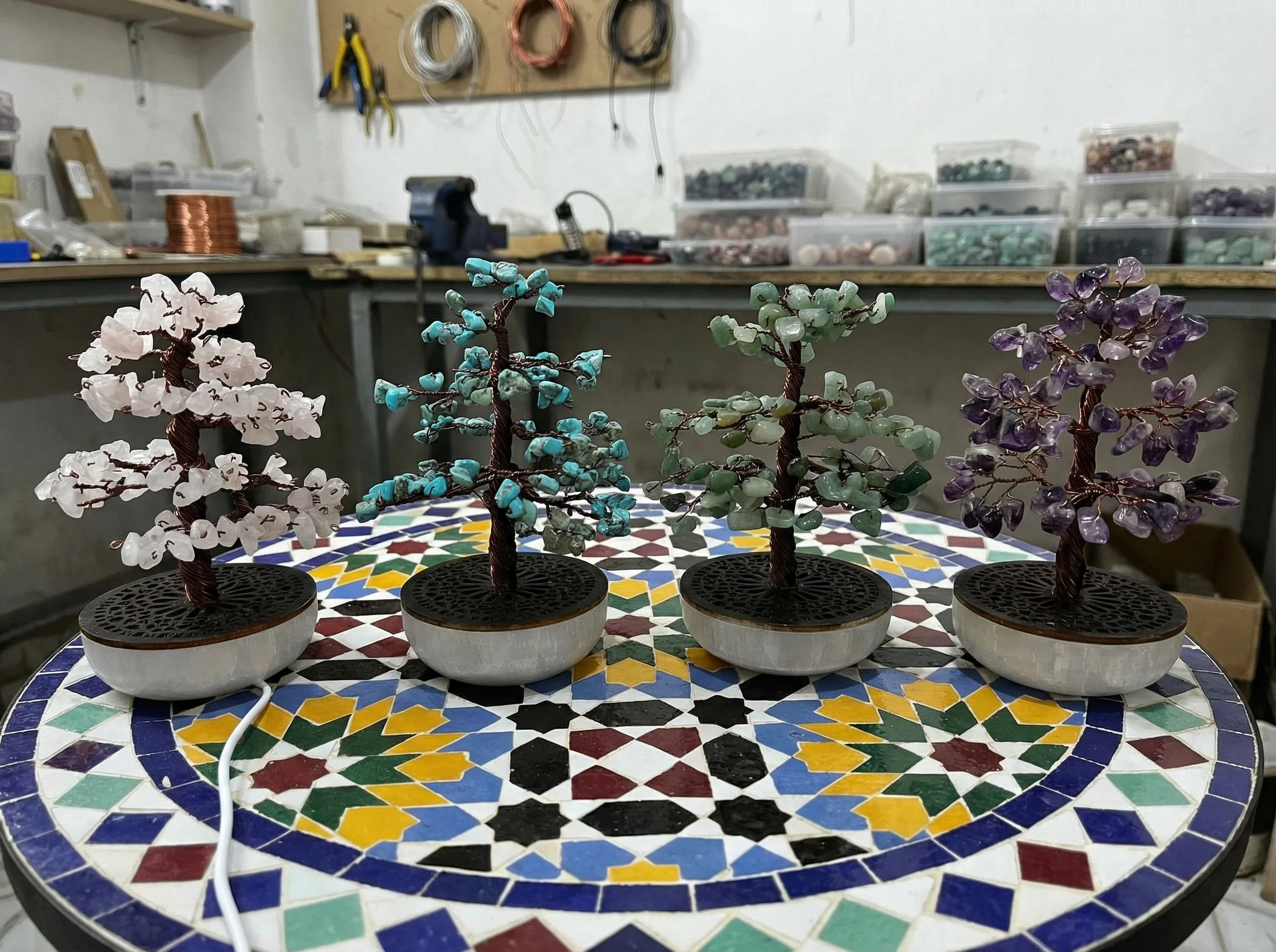 gemini-3-pro-image-preview-2k (nano-banana-pro)_a_Place_four_decorativ